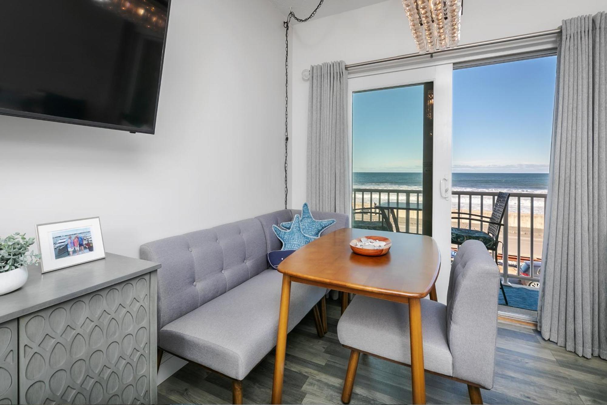 Direct Oceanfront Studio Suite! Hampton Exterior foto